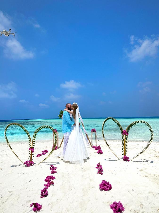 Iru Maldives Hotel Thulusdhoo Kültér fotó